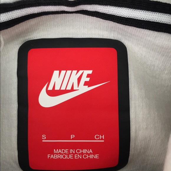 Nike hooded - Picture 4 of 8